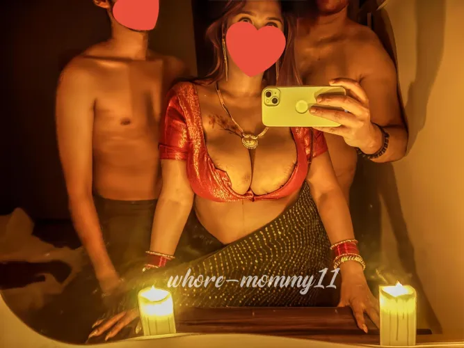 [F] May our flames of desire always gleam and glow.. Happy Diwali 💫😘