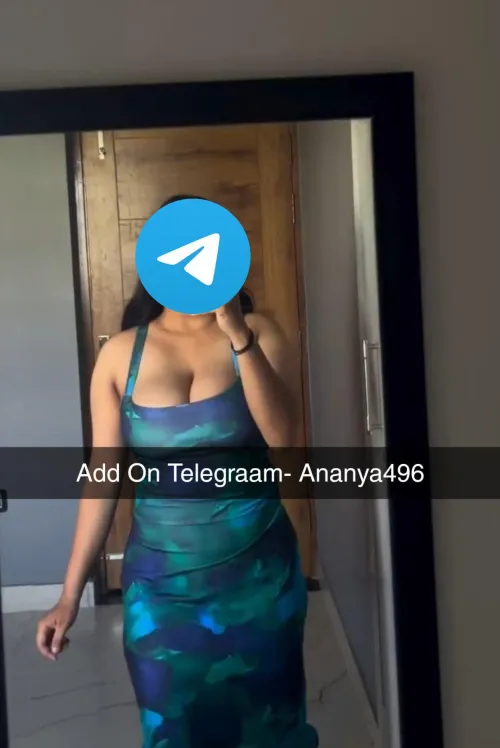 (f) Big titty college girl here for sexting and fun