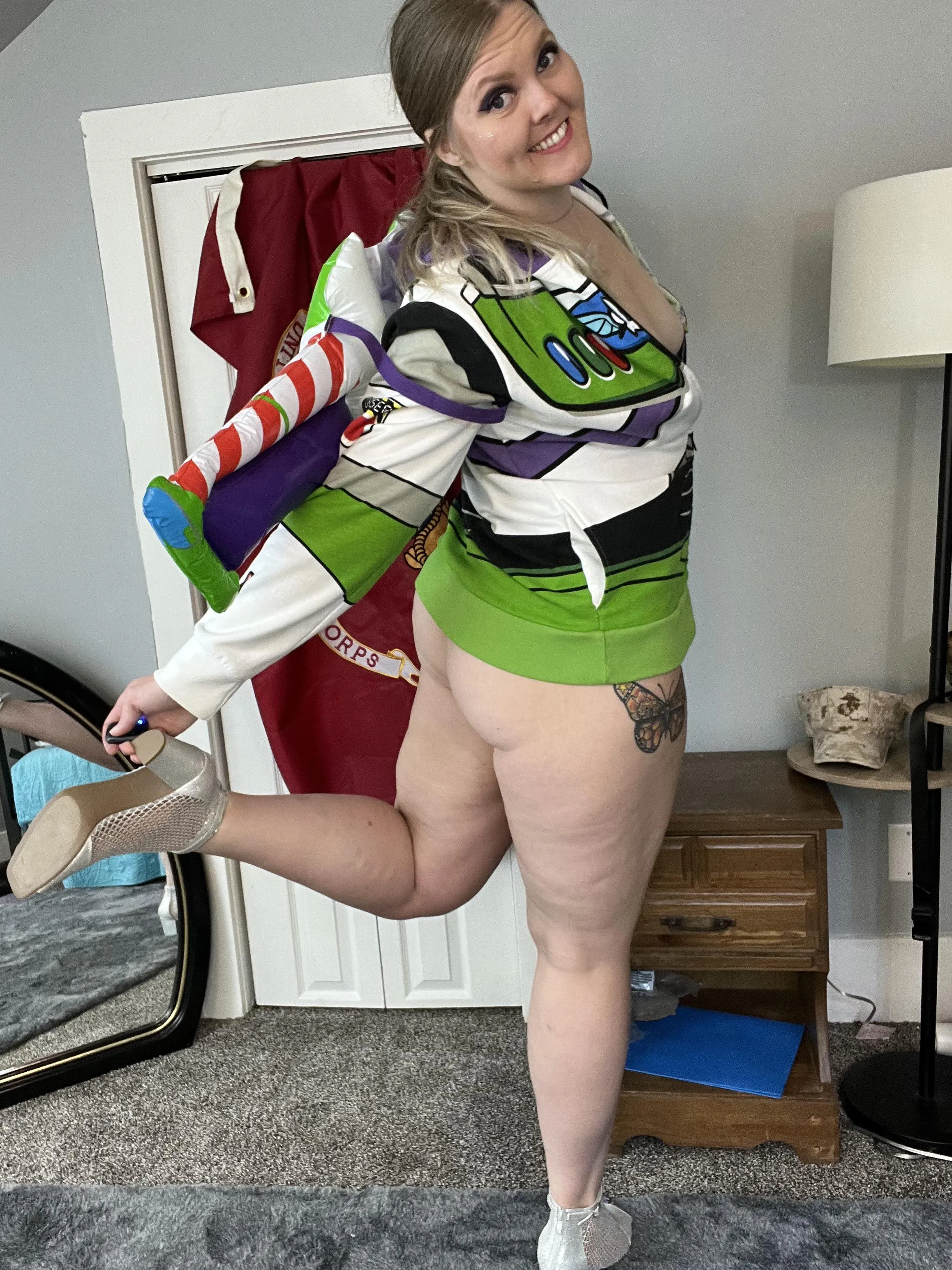 Who knew Buzz was so thick?