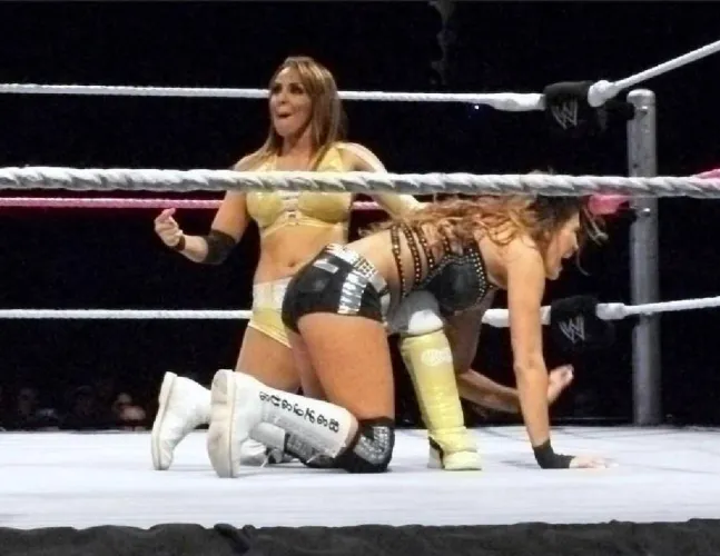 Layla is ready to spank Eve