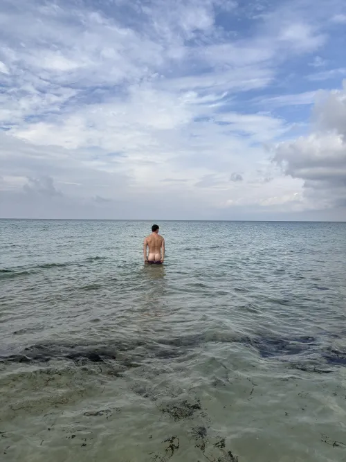 Showing off my back in the sea