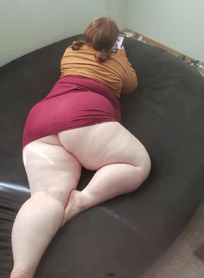 Can I distract you from your game, Daddy?