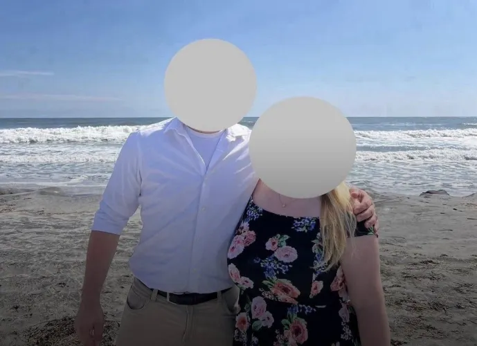 [23/22][MF4F/FM] [philly] M is looking to play alone or as couple.
