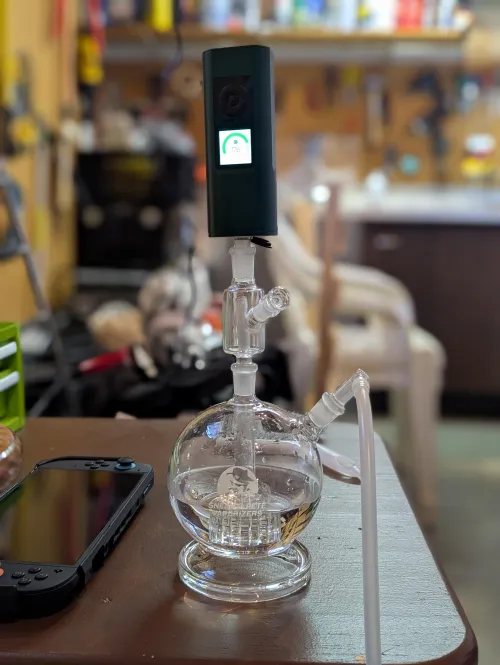 Nothing like kicking the weekend off with a new glass piece!