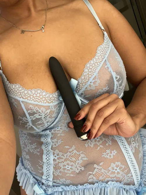 Cum peel it off and suck on some chocolate