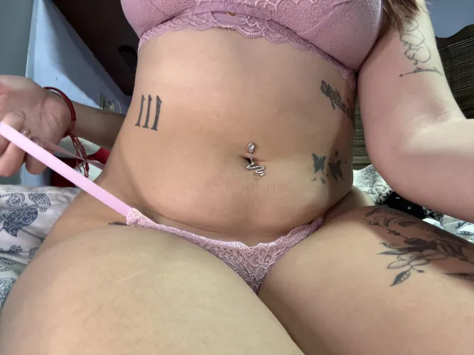 Küsst du mein Bauch? Bin 19 🙈