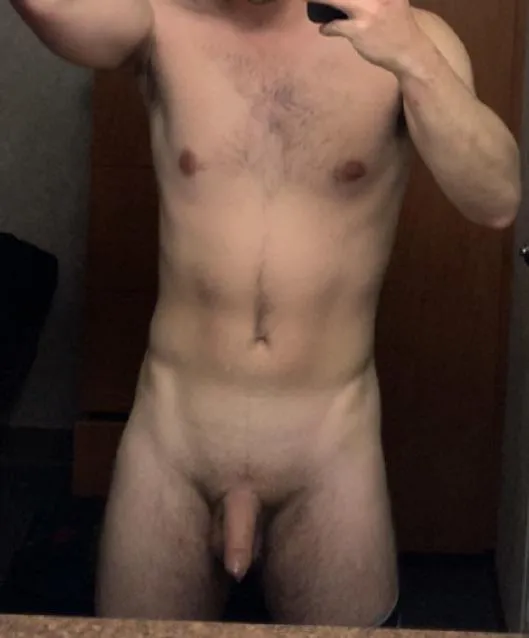 [M4F] 25 looking to be dommed and pegged