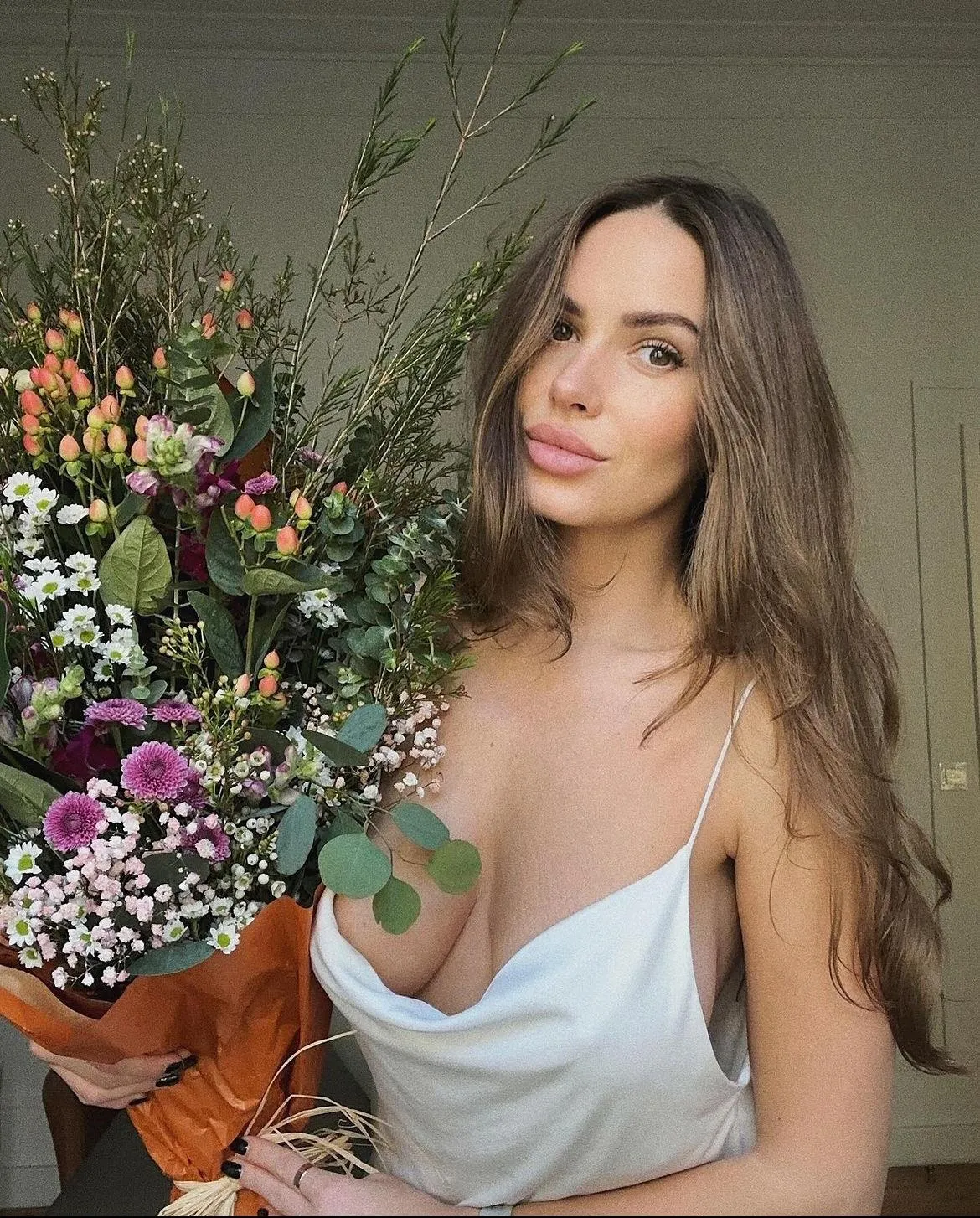 Flowers and cleavage