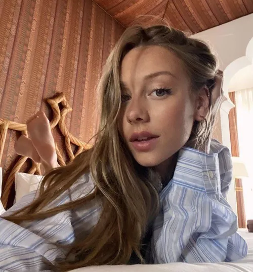 I need foot massage 🥵