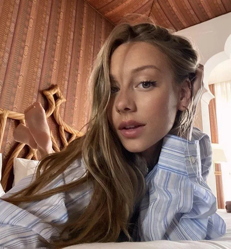 I need foot massage 🥵