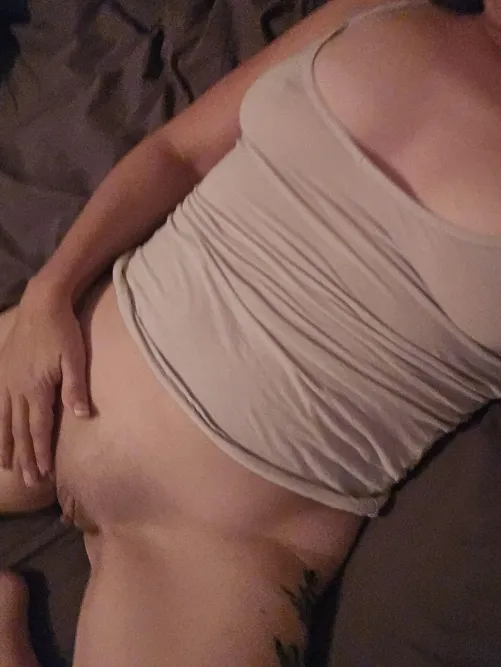 Sexy moms wanna have fun