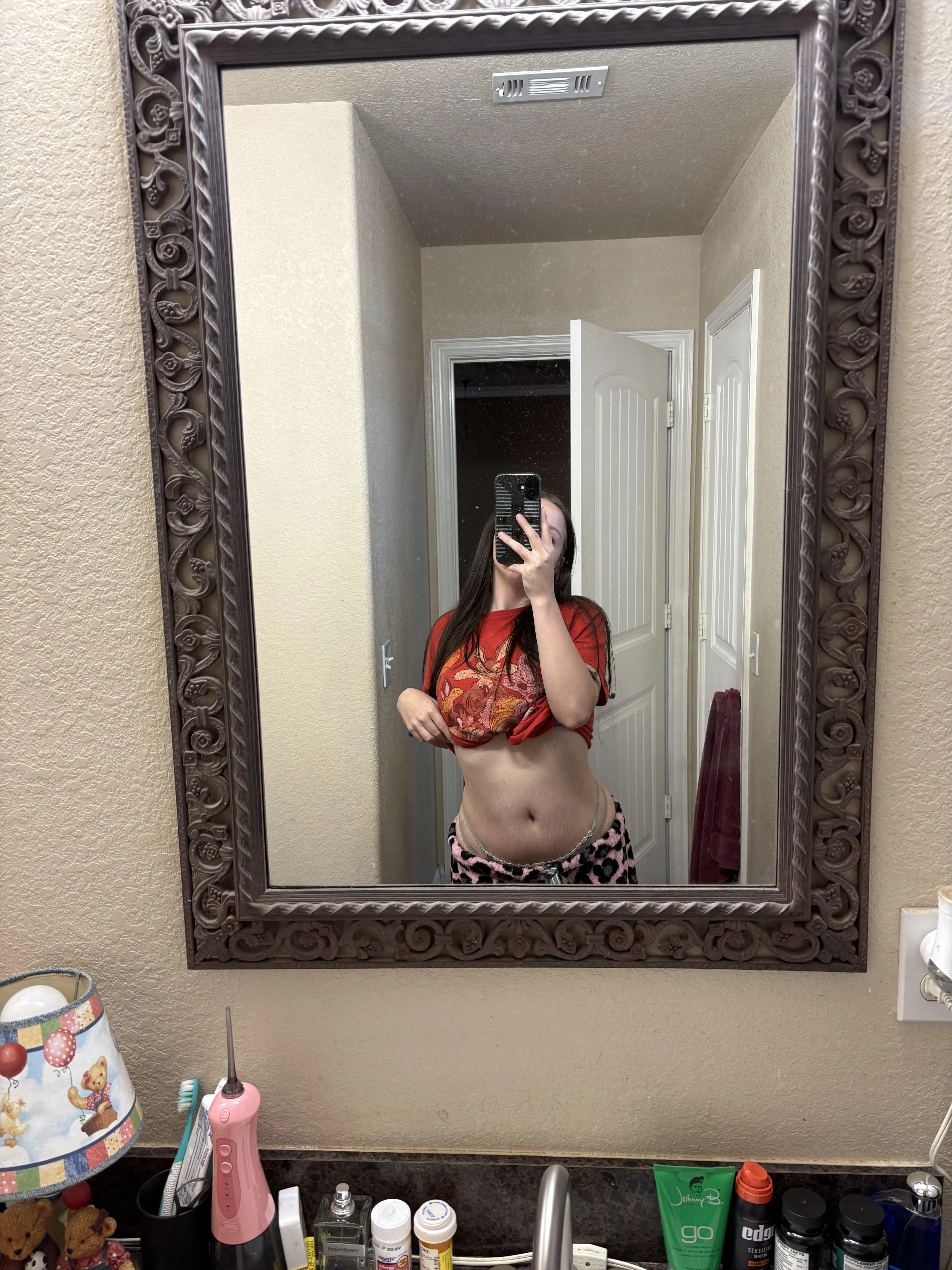 Should I send nudes to random redditor who says hi?