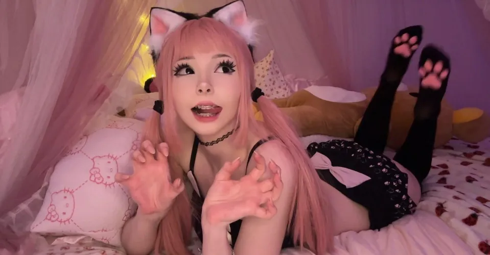 I’d look even cuter curled up on your lap