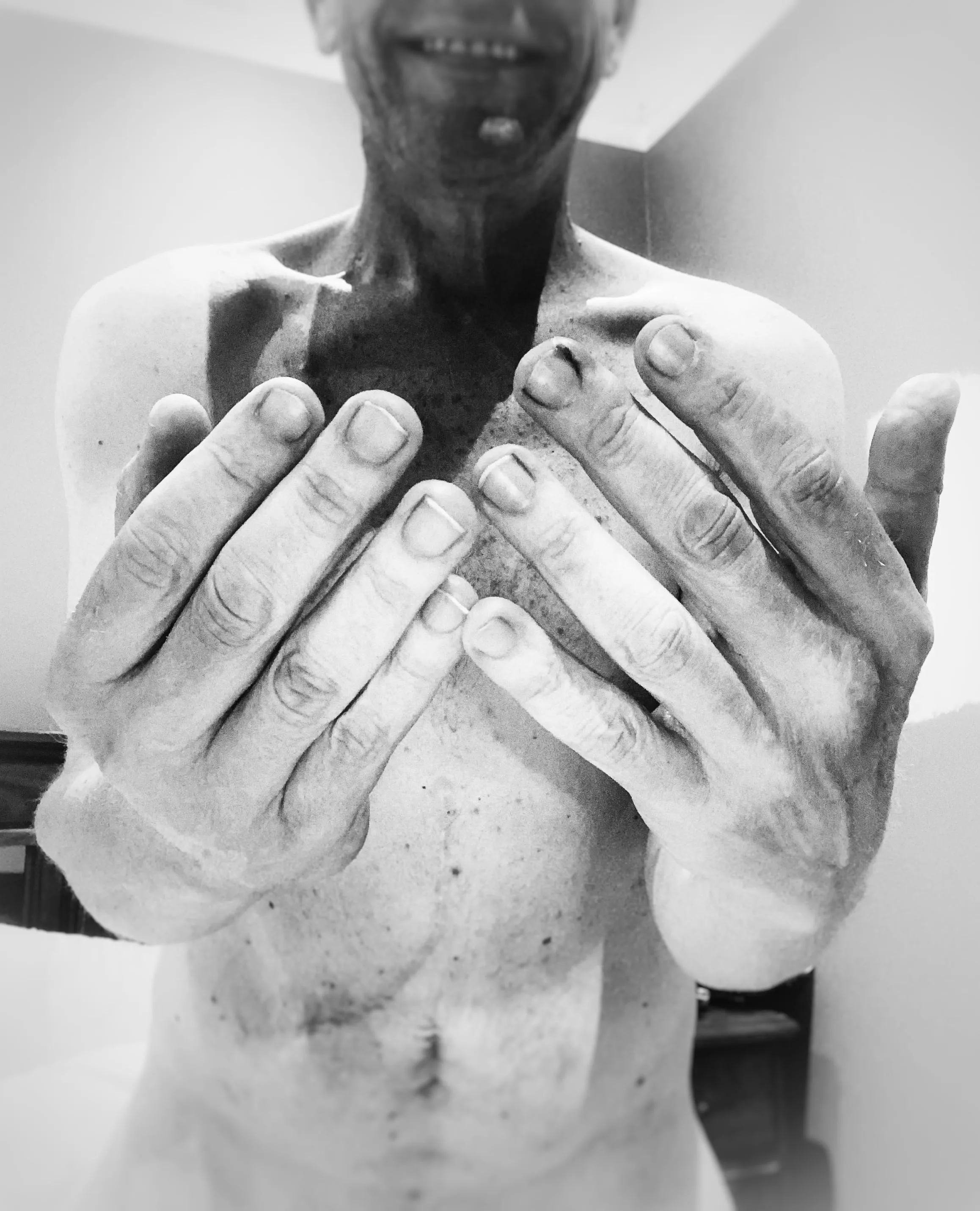 🎵 Gonna use my fingers, gonna use my, my, my Imagination🎵