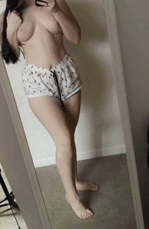 20F. I'll send nudes (I am not a seller) Just upvote tele:@dirtygirl10