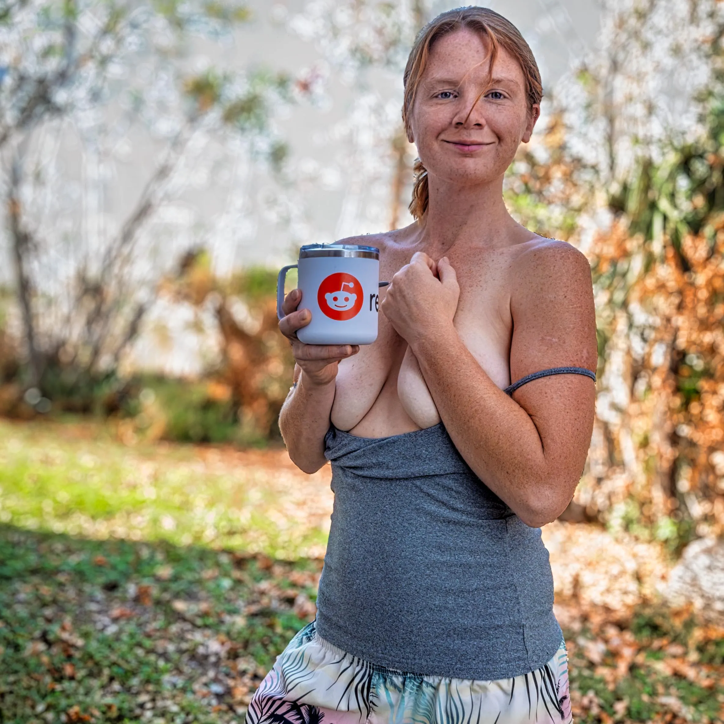 i'm kind of a distraction. how long can you resist?⏳