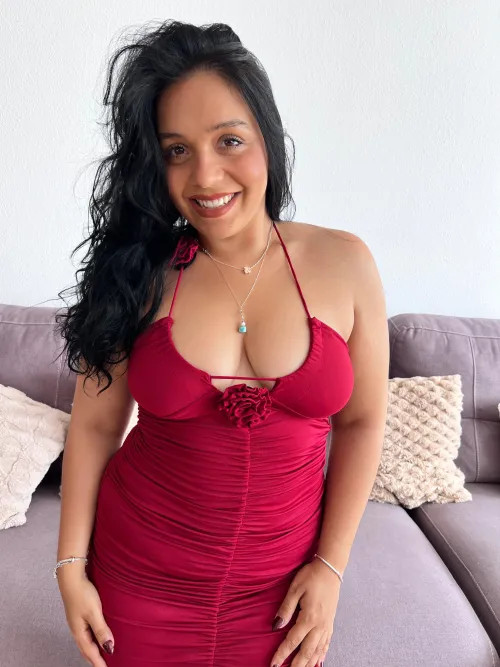 My curves don’t lie, and neither do my hands… buckle up