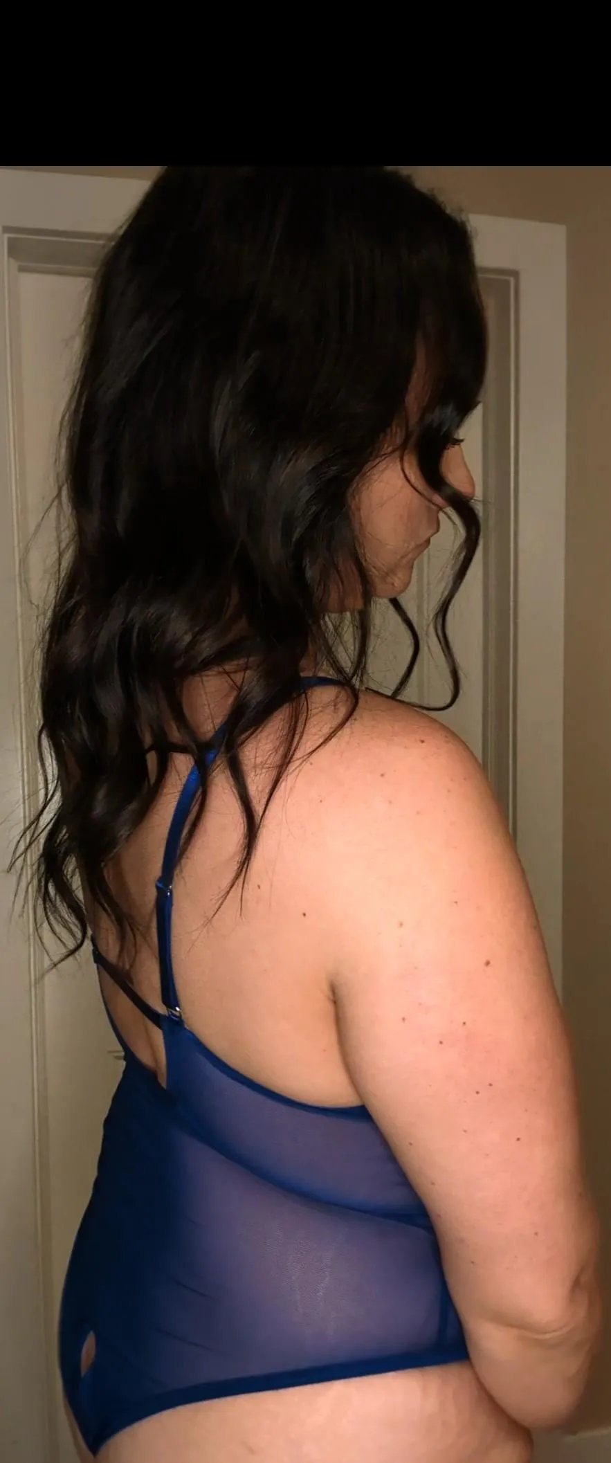 New hair, new lingerie, same bad decisions!