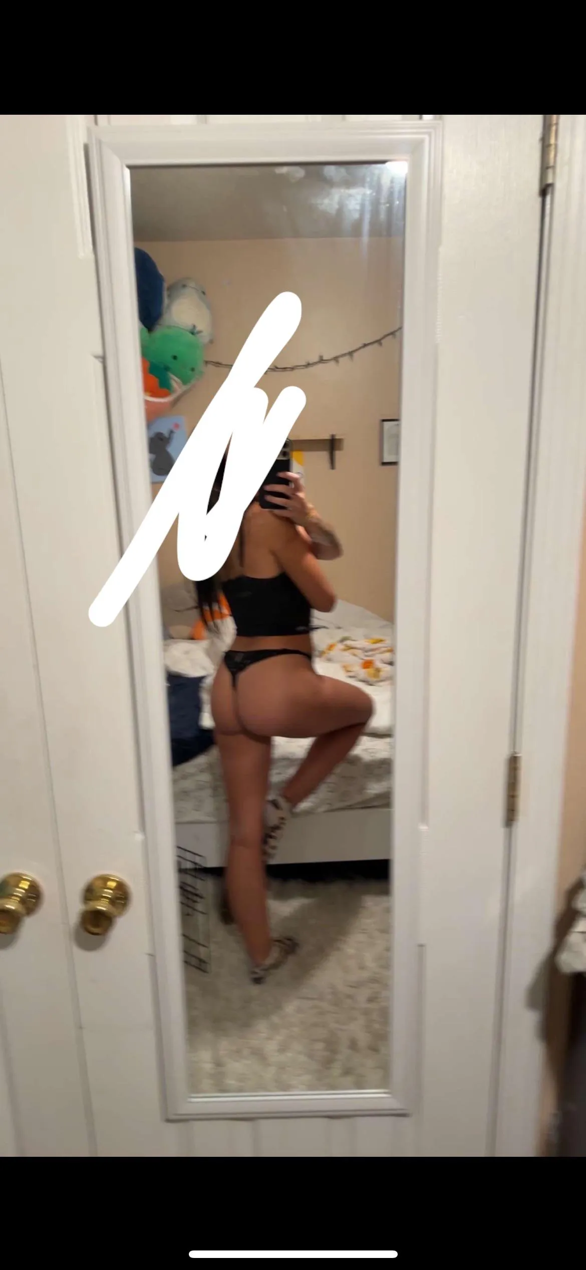 Very attractive couple looking for full swap MF/MF or F