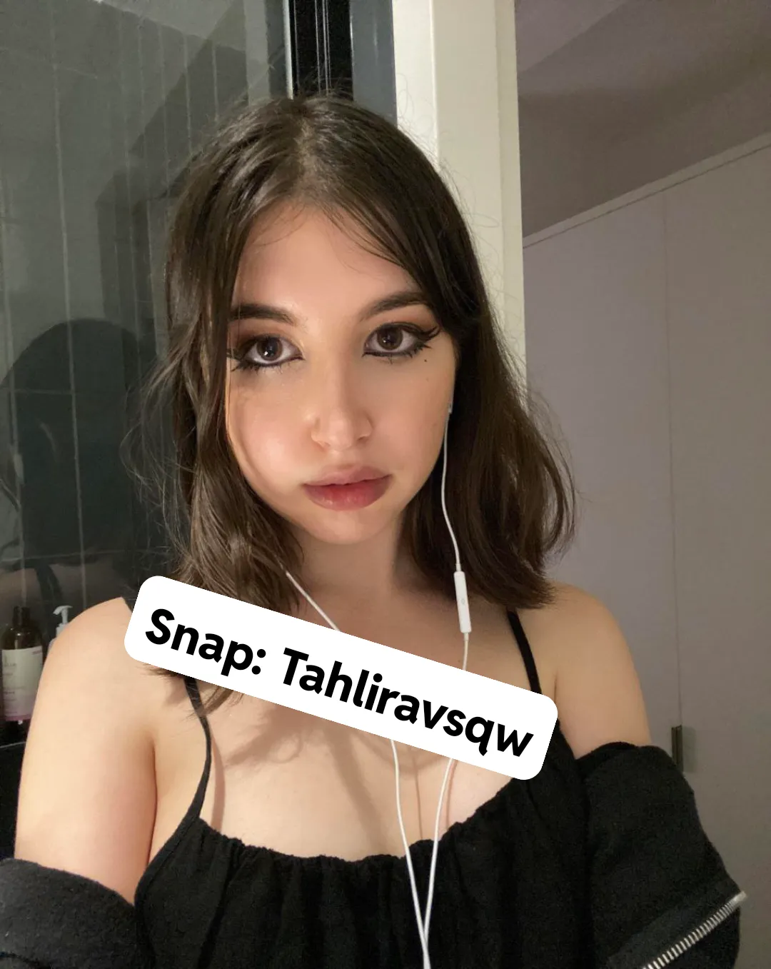 22F4MREACT.....to this I'll send u nudes. Yes I actually send try me Tahliravsqw