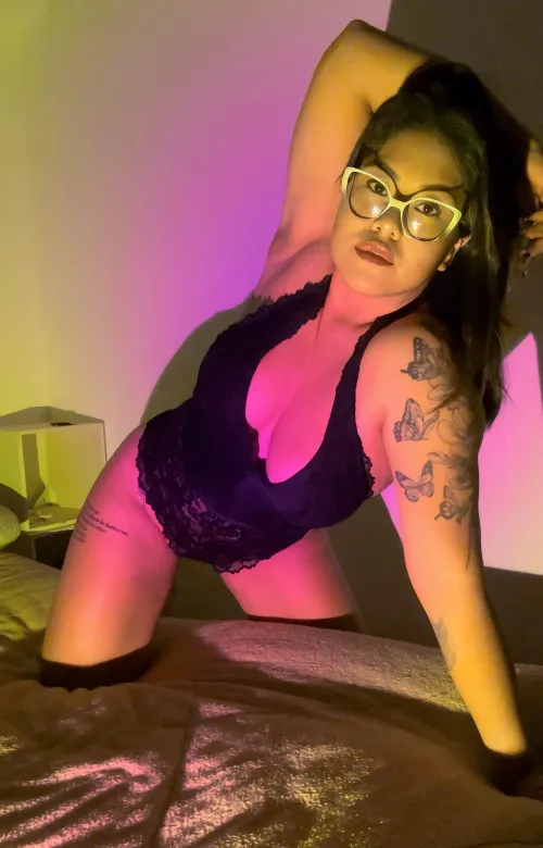 Behind the glasses, my eyes still see through every fantasy you try to hide. You don’t just stare at me… you submit to the way I look at you.