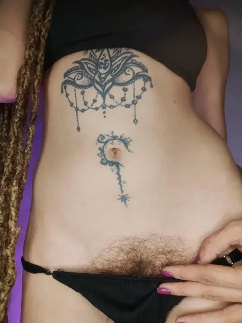 Is it true that girls with hairy pussies aren't cute?