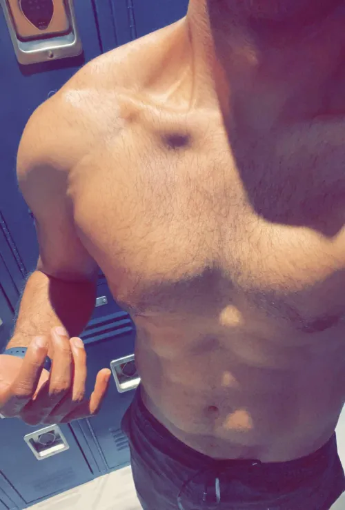 26 m us. Bi masc athlete. Hmu with asl. Face ++