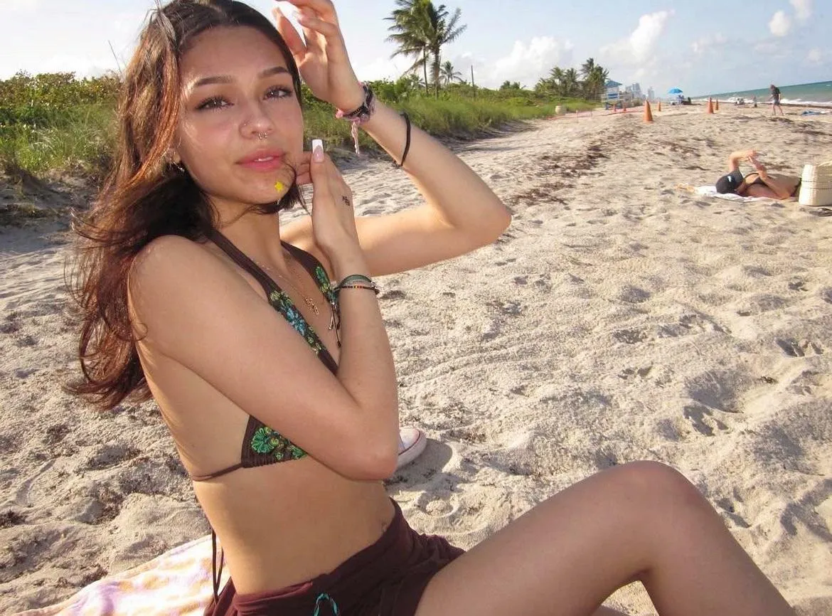 do i look innocent or naughty? be honest..