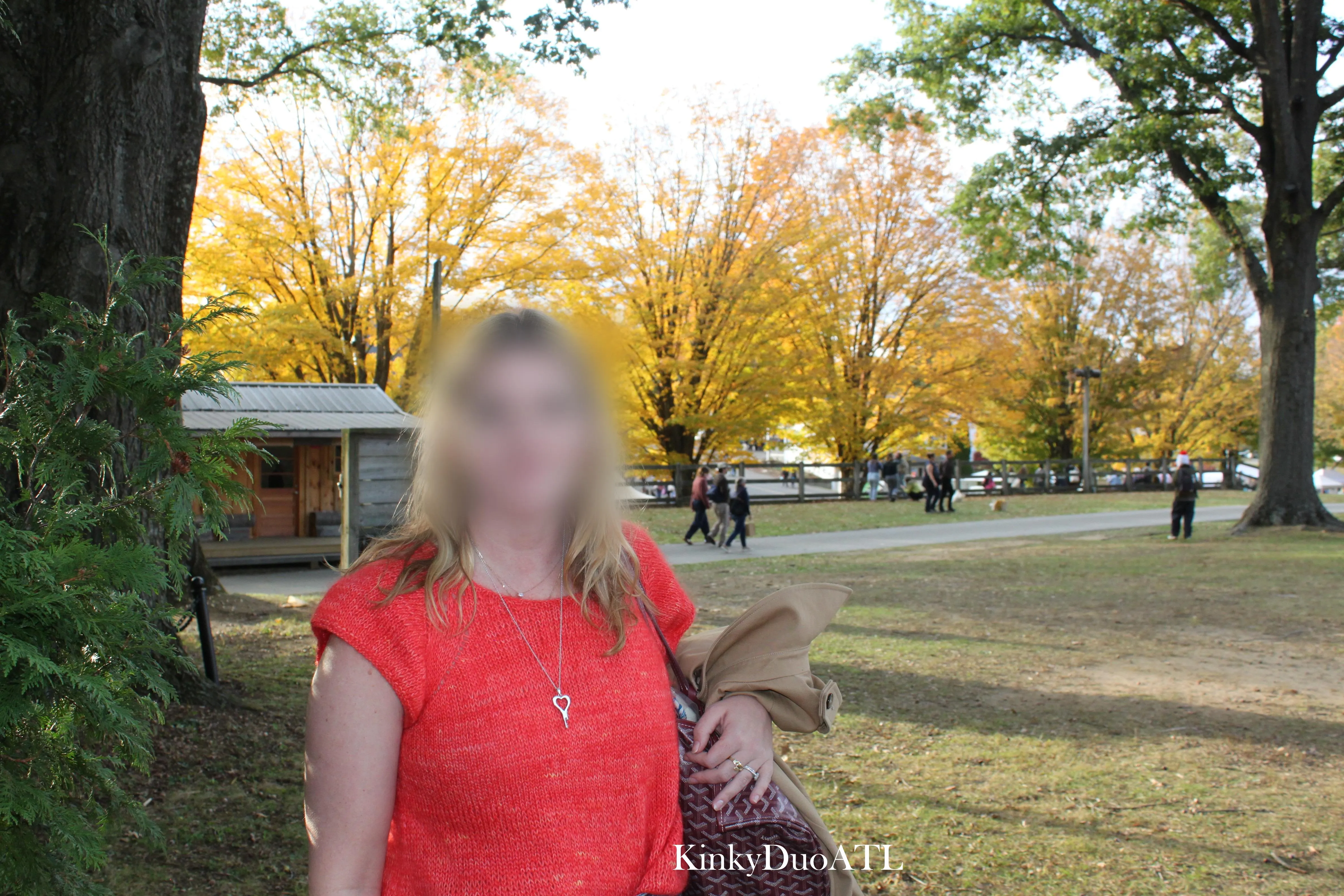 Move over cool temps, changing leaves, comfy knits, and all day braises - Locktober is my new favorite reason why Fall is the best season.