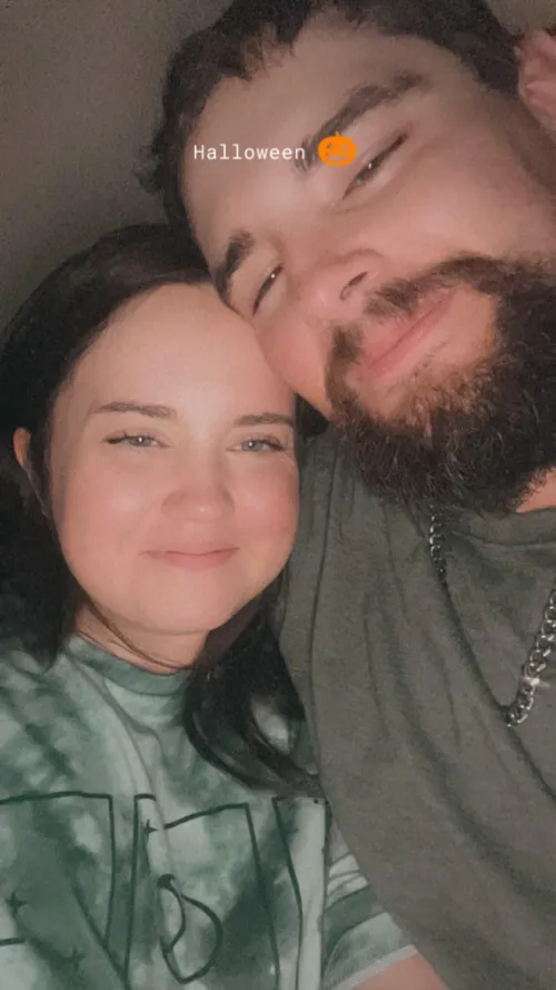 29F/31M looking for a third Female only in Morgantown area