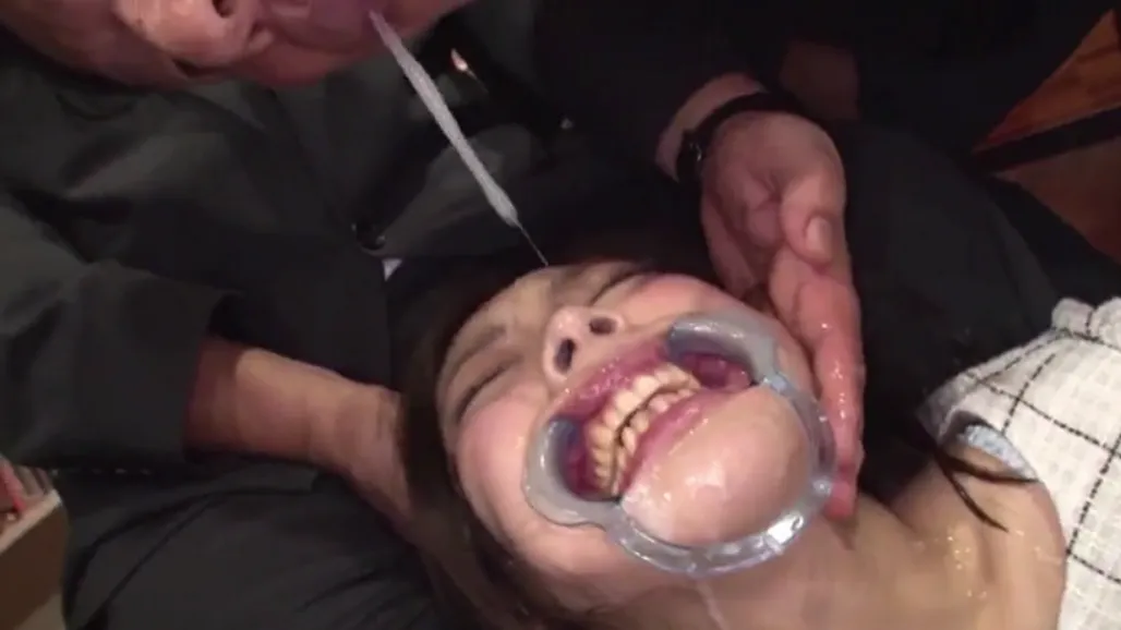 [B/G] - Swallow his spit - 648: OFF