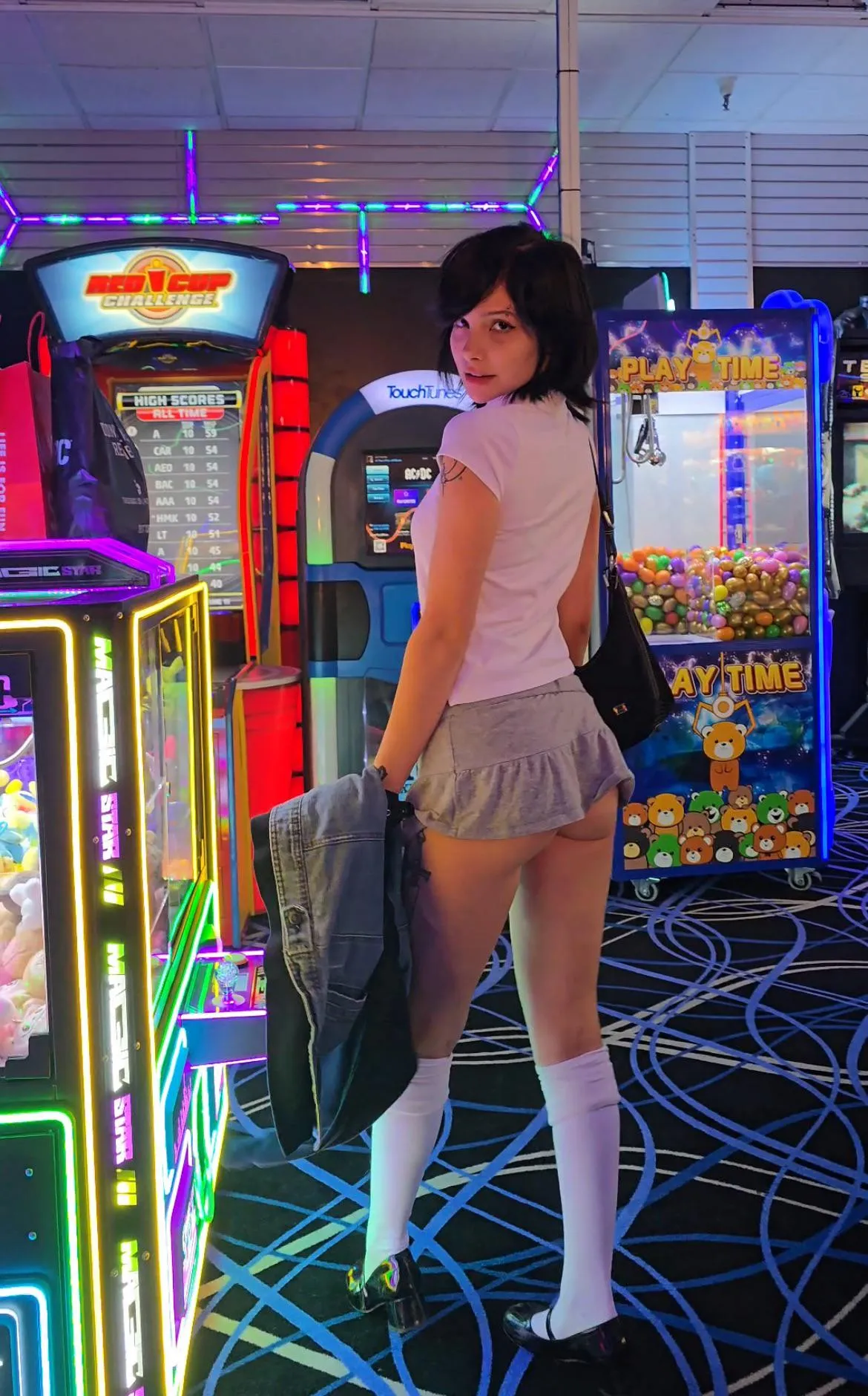 here for da claw machines