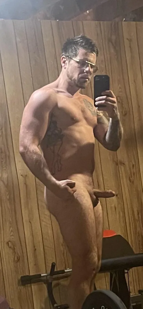 Home Gym= Nude workouts (38)