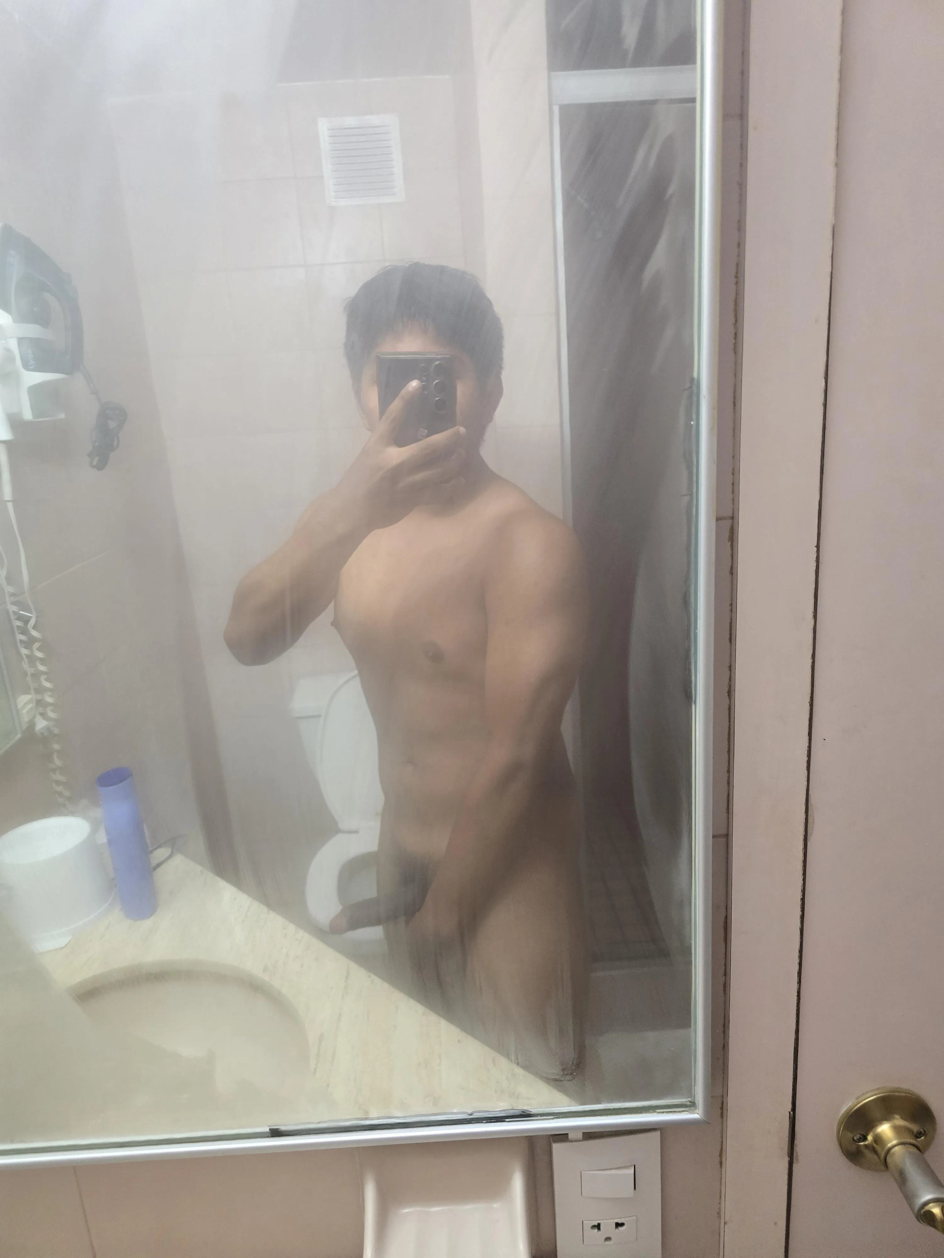 Hotel bathroom selfie