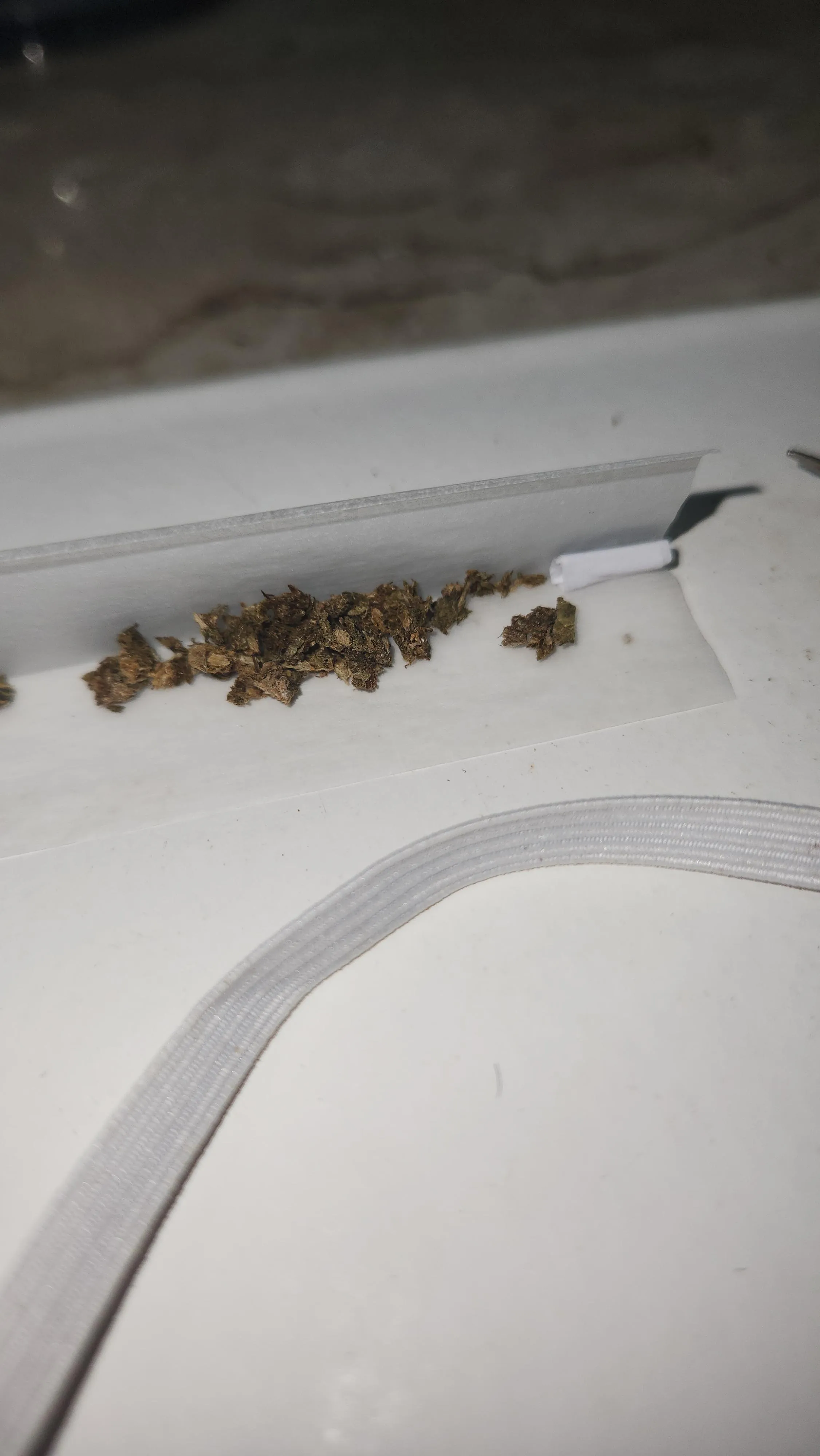 Sextou, hora de ficar chapada sozinha