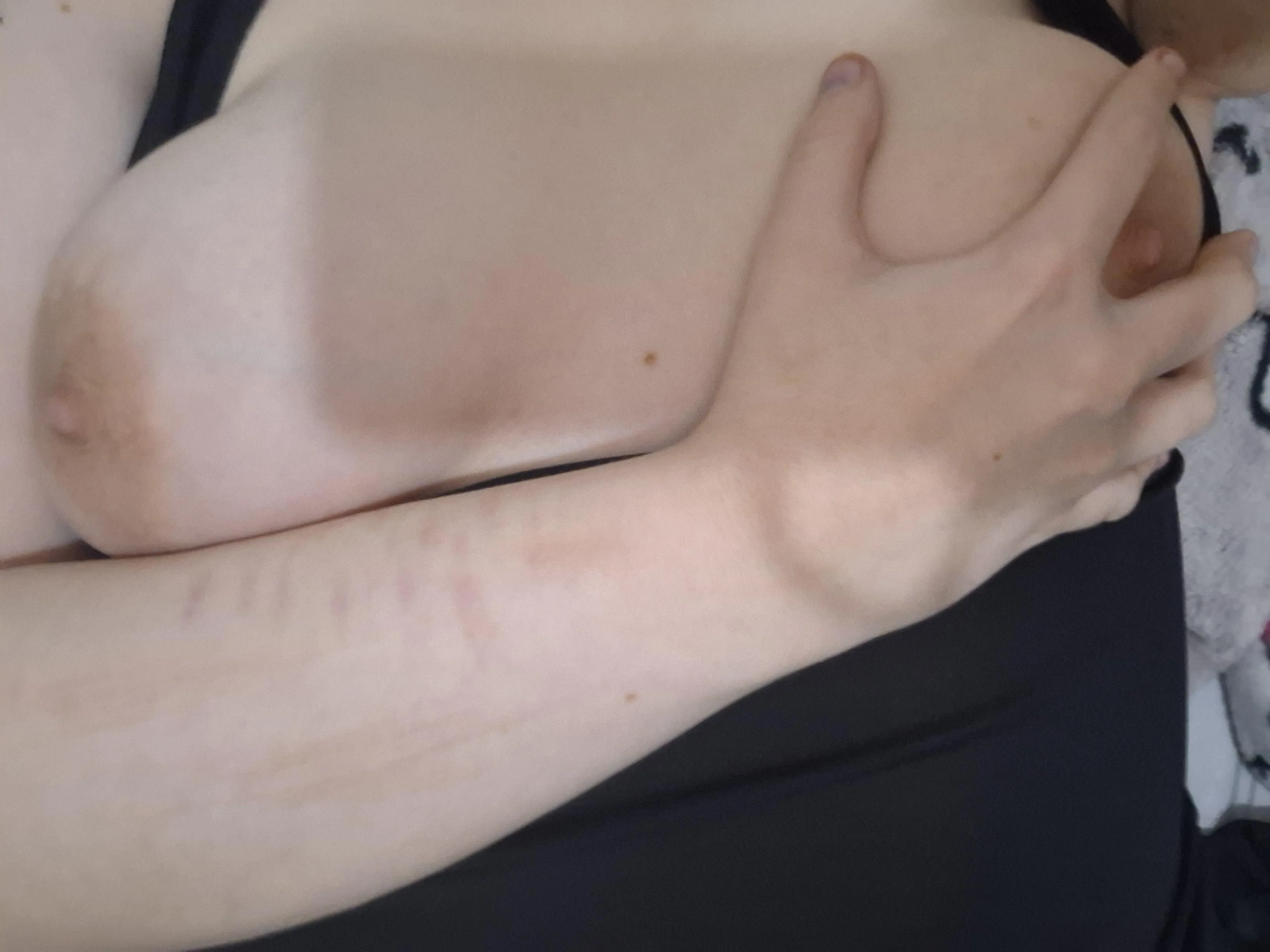 wish my tits and scars were covered in cum lol