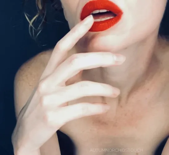 You can only imagine the things these lips could do… 💋💋💋