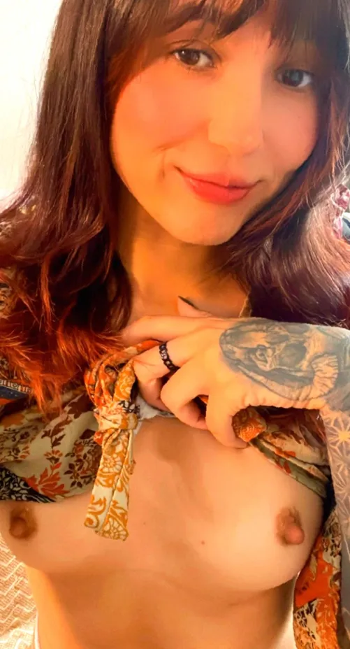 Best feeling ever... after a long study day I shut my laptop, brew tea, sink into pajamas and finally relax