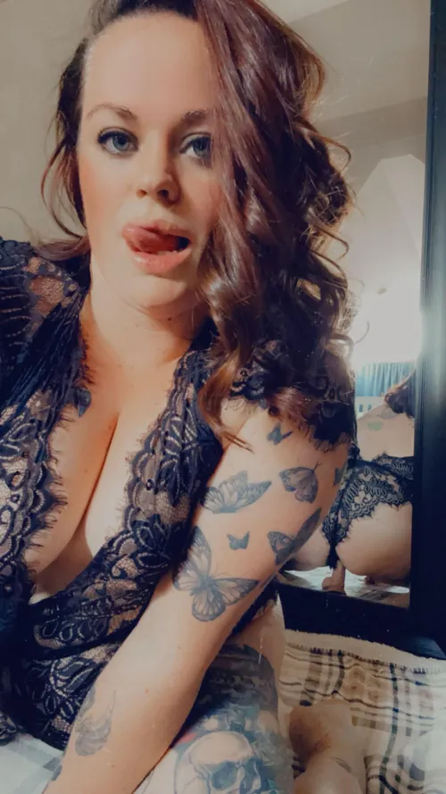 Do you want to see the front or back while I ride?