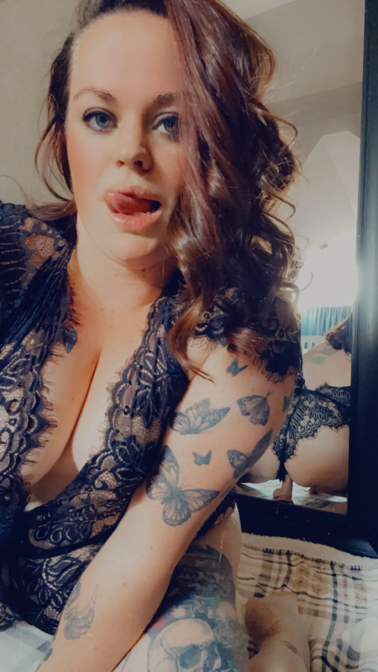 Do you want to see the front or back while I ride?