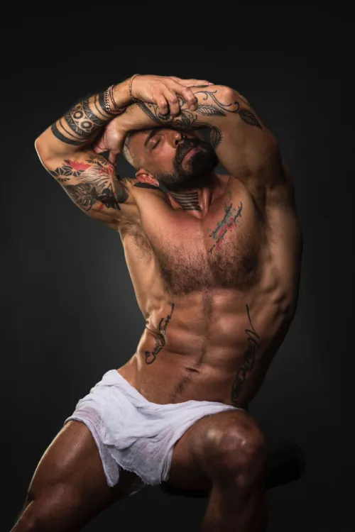 I like being sniffed 😈