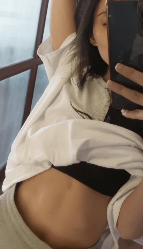 I'm bored honey, let's play a little!