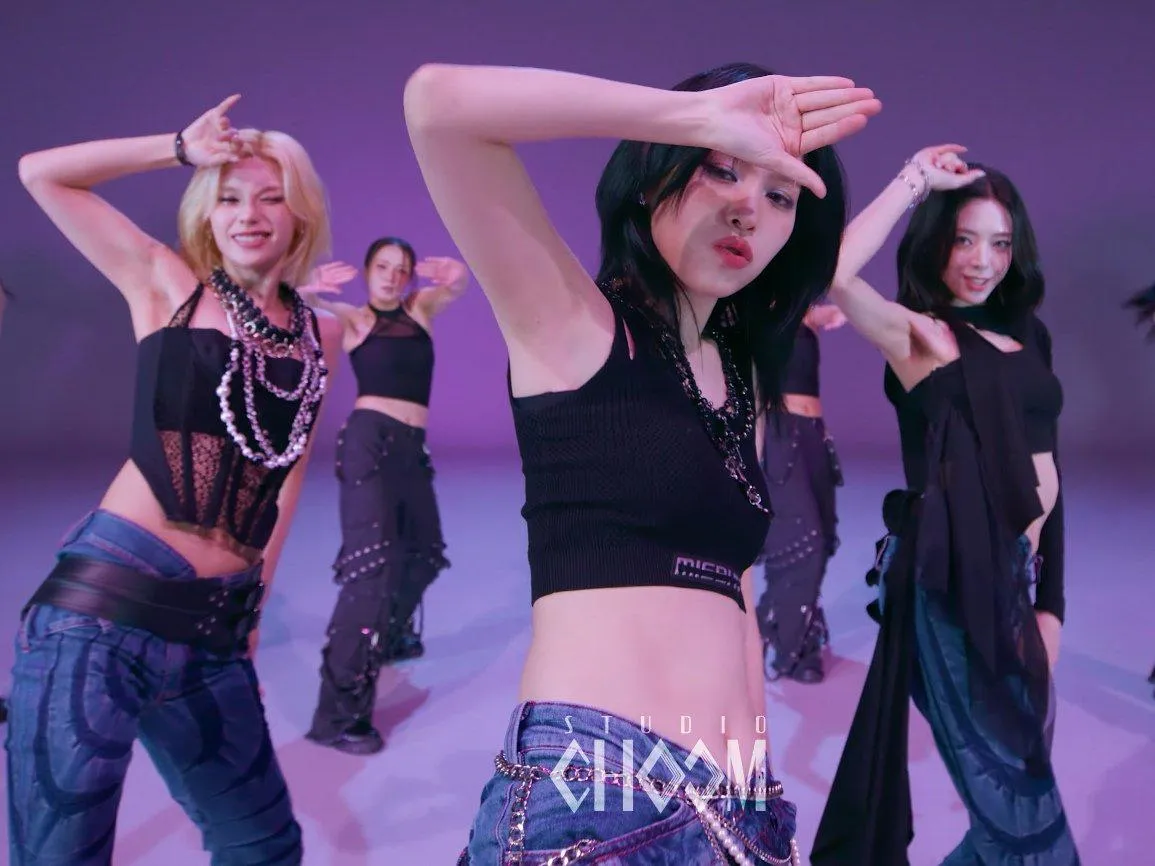 ITZY(PITZY) - YEJI, RYUJIN, AND YUNA