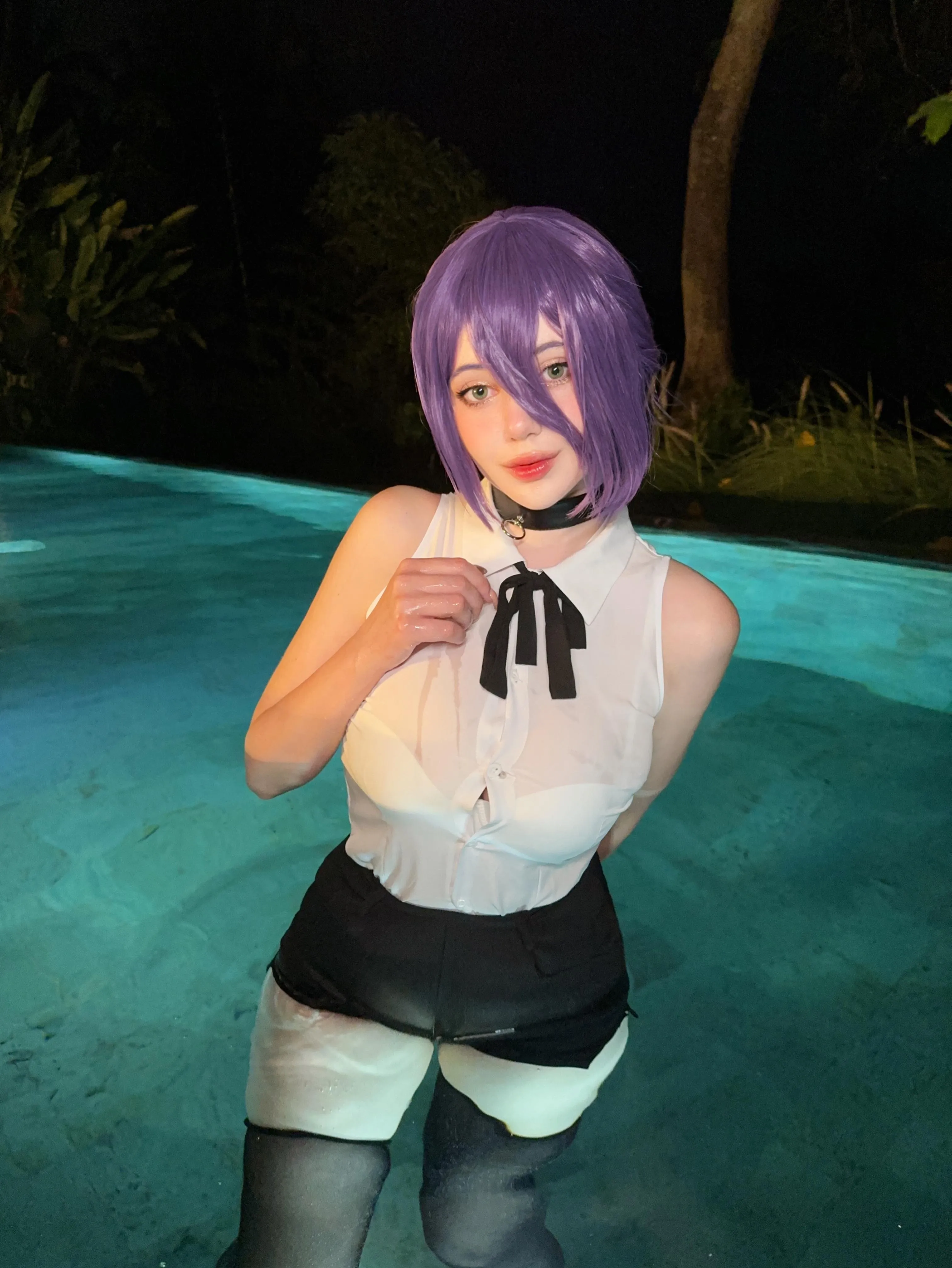 Reze from Chainsaw Man cosplay by Alina Becker