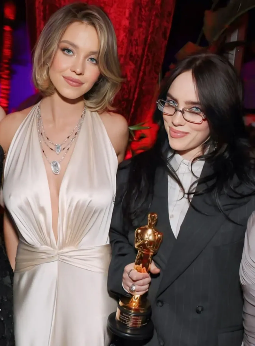 Sydney wins, or does Billie face off?