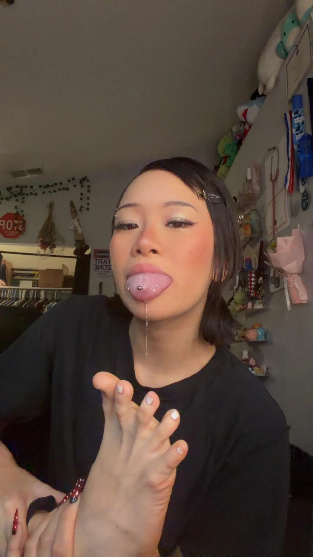 do you like sloppy asian feet