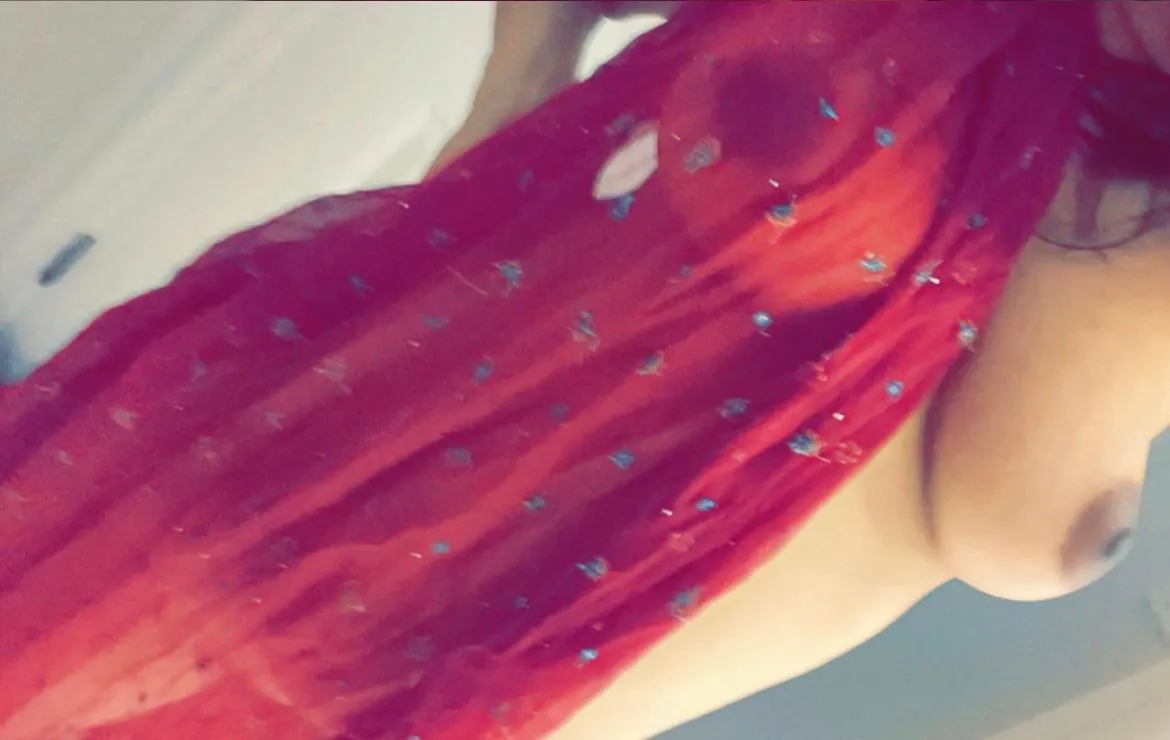 Hiii I’m Priya from Ontario 🇨🇦. No tariffs on my titties! 😉