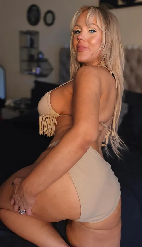 I may not have a beach but this bedroom is a paradise