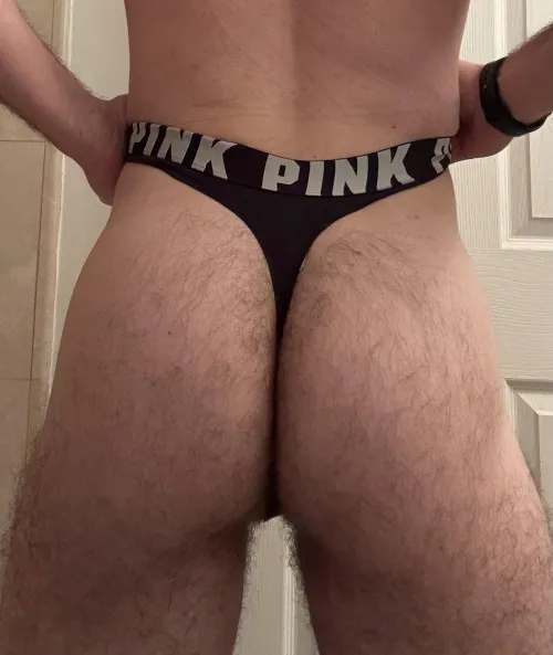 I swear I’m straight(ish) 🫣