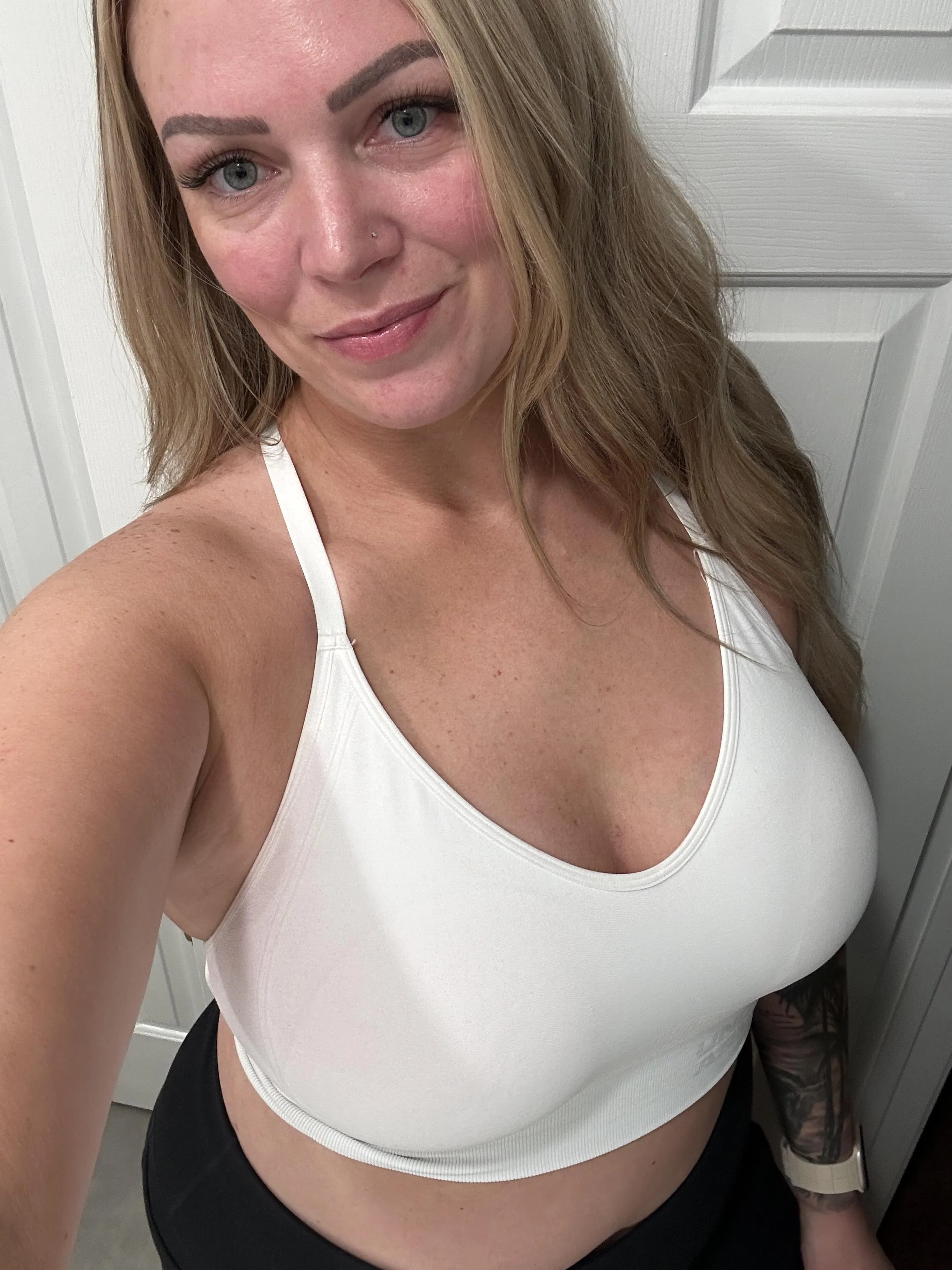 Go in raw so you can fill me with cum